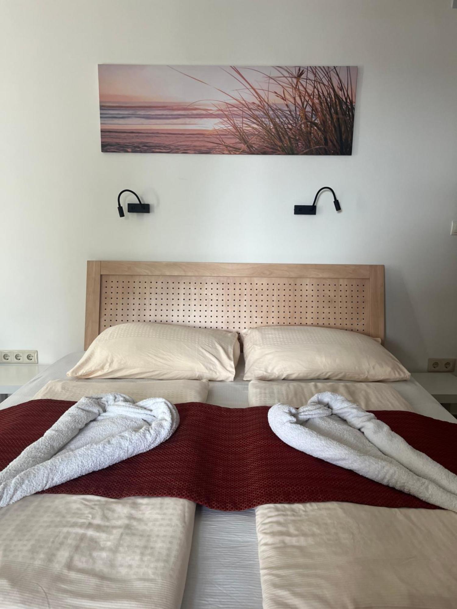 Fenyves Hotel Balatonfenyves Dış mekan fotoğraf